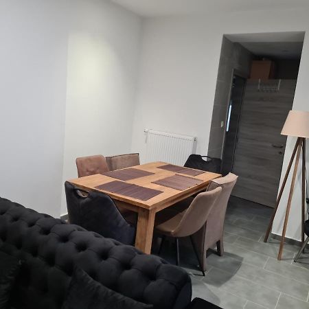 Bruxelles Airport Charleroi H Nouvelle Gerance Apartman Kültér fotó